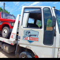 Caminhão guincho de Fire Reboque em Fortaleza - CE