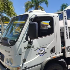 Caminhão guincho de Guincho Auto Socorro ReboCar  em São José dos Pinhais - PR