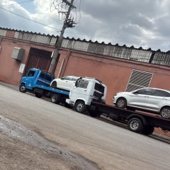 Caminhão guincho de Gustavo Reboque Leve em São Joaquim de Bicas - MG