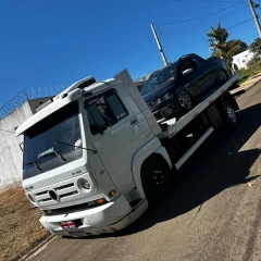 Caminhão guincho de Huguincho Bauru em Bauru - SP