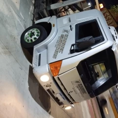 Caminhão guincho de Kardec Guinchos  em Salvador - BA